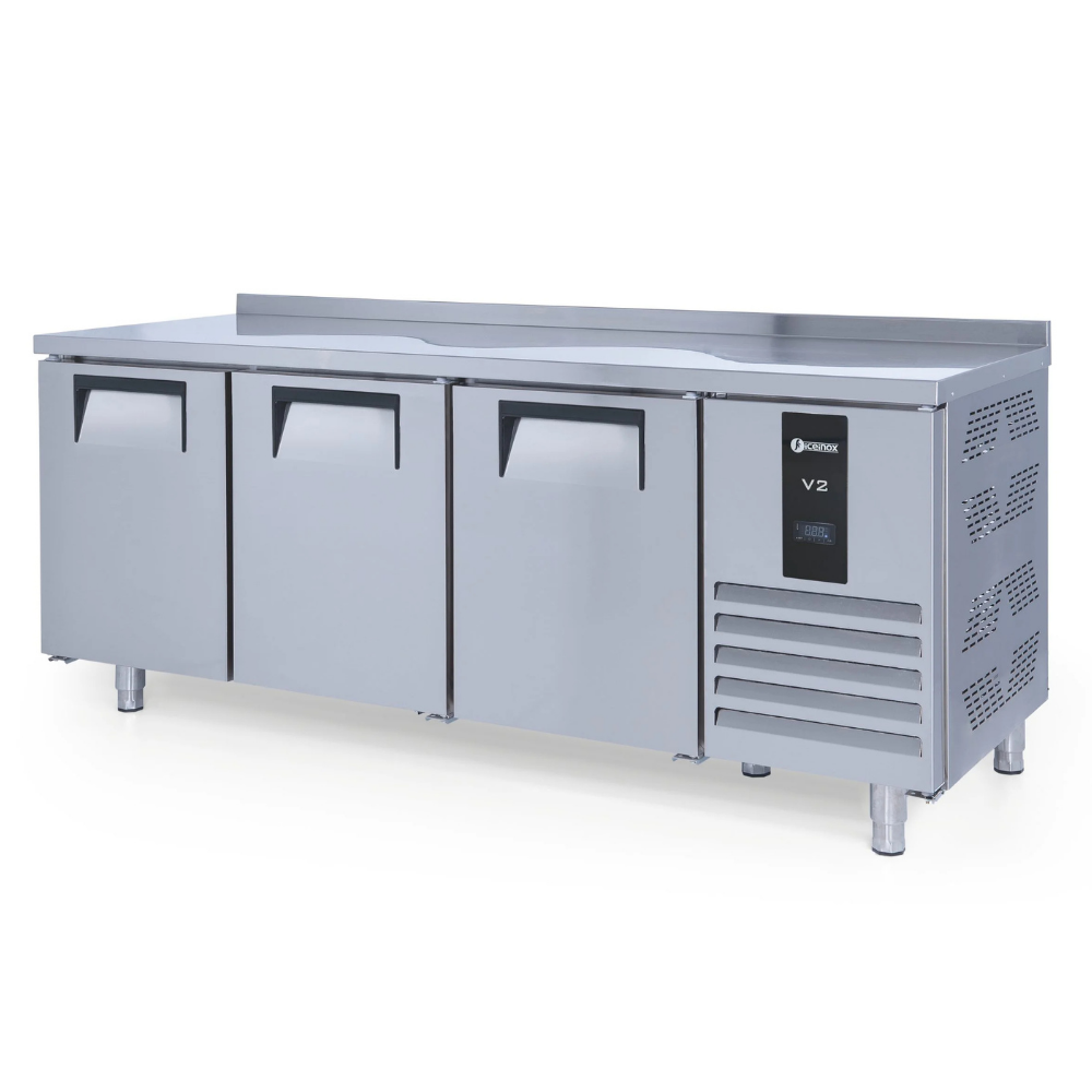 Iceinox CTS-T 600 CR Tezgah Tipi Pastane Buzdolabı, 600 L, SS430, 3 Kapılı